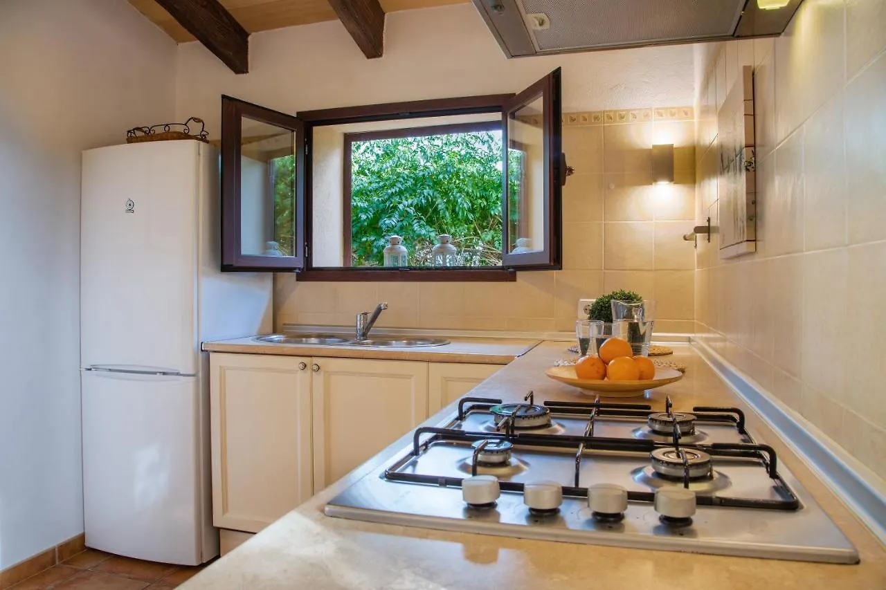Finca Serral Petit Llombarts Casa de Férias
